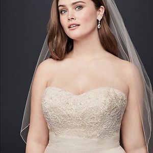 David’s bridal wedding gown